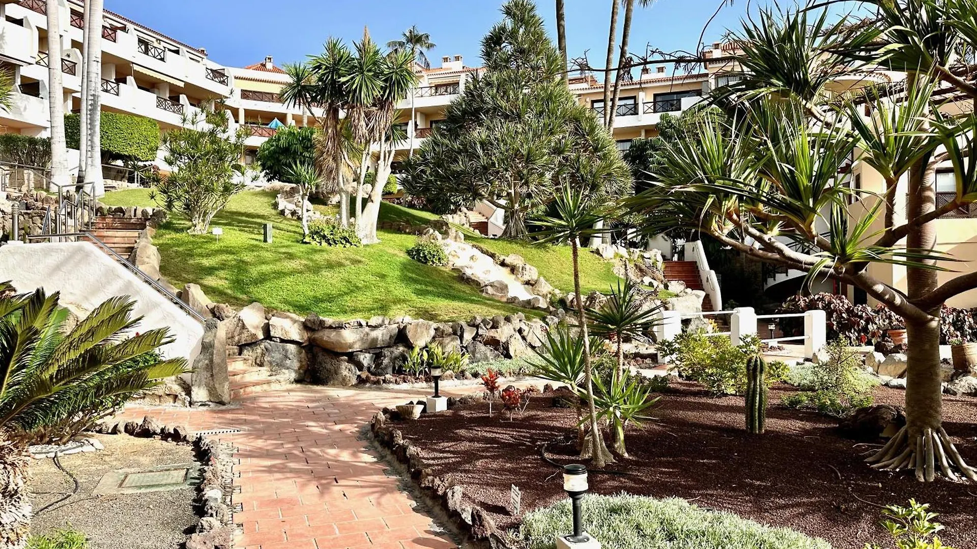 Breathtaking Ocean View, Adult And Kids Pools & Fiber Wi-Fi Apartment San Miguel de Abona