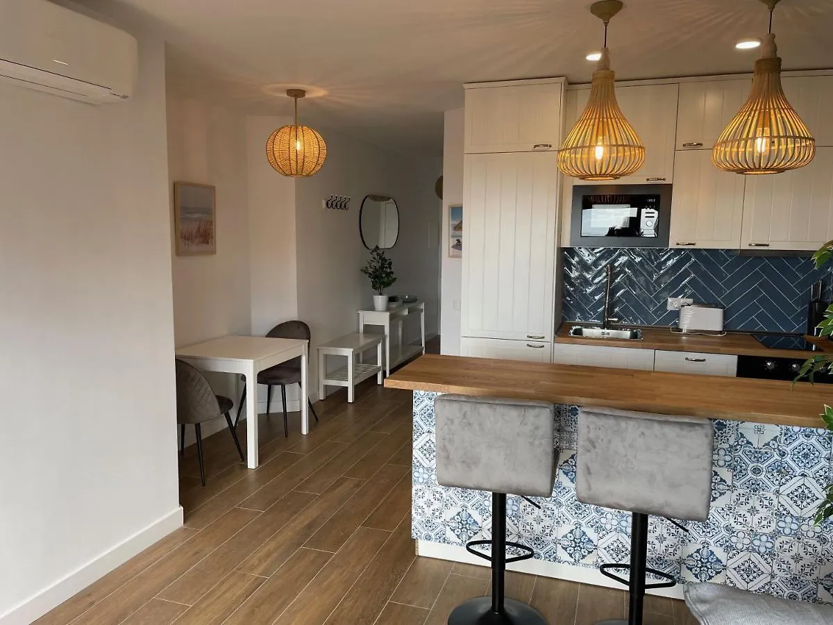 Breathtaking Ocean View, Adult And Kids Pools & Fiber Wi-Fi Apartment San Miguel de Abona Spain