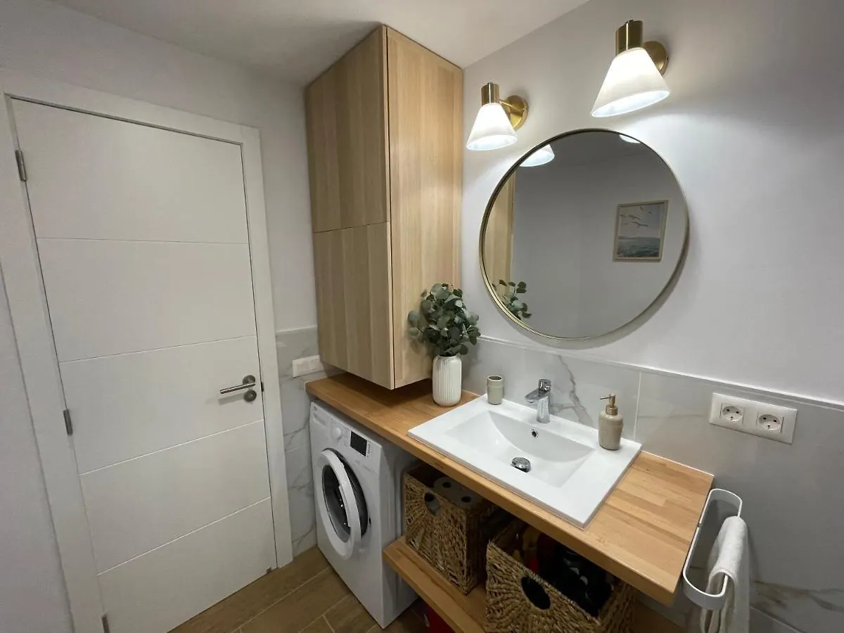 Breathtaking Ocean View, Adult And Kids Pools & Fiber Wi-Fi Apartment San Miguel de Abona